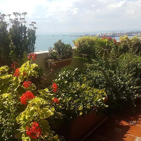 Amanda's Panorama Apartment Taranto Bagian luar foto