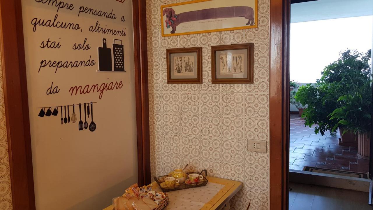 Amanda's Panorama Apartment Taranto Bagian luar foto